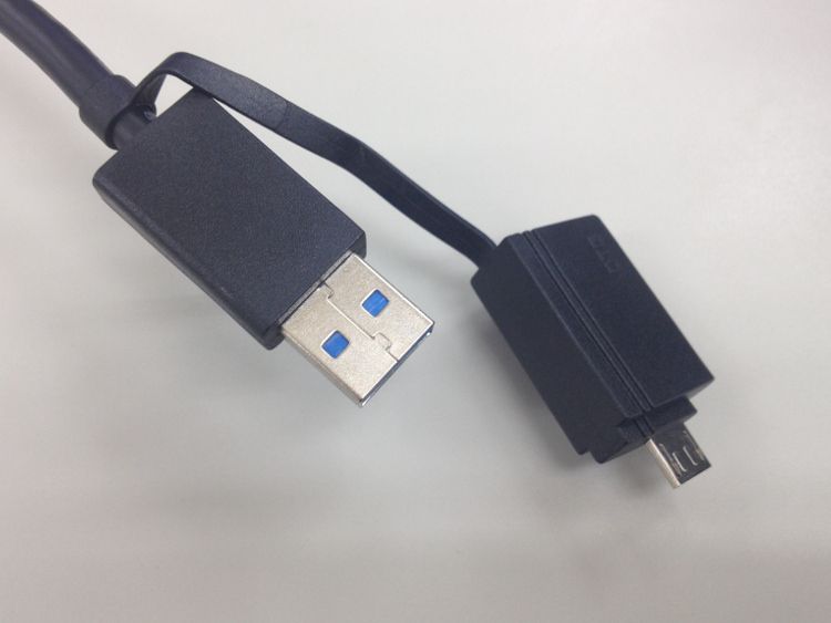 inateck USBハブ HB4008 アダプター