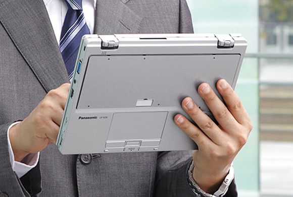Panasonic Let's note RZ4 タブレットとして