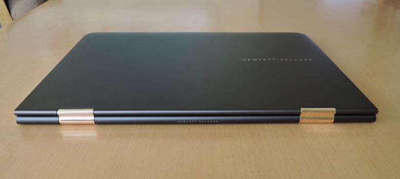 HP Spectre 13 x360 Limited Edition　背面
