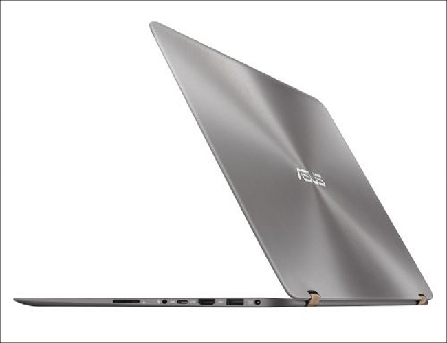 ASUS ZenBook Flip UX360UA　ななめ後ろから