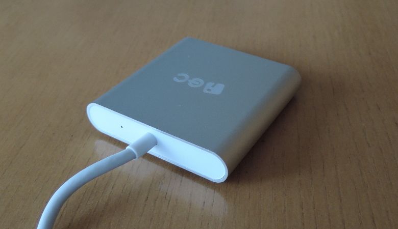EC Technology USB Type-Cハブ　LEDインジケーター