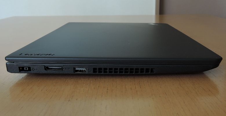 Lenovo ThinkPad 13　左側面