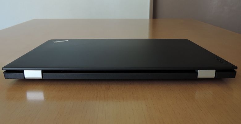 Lenovo ThinkPad 13　背面
