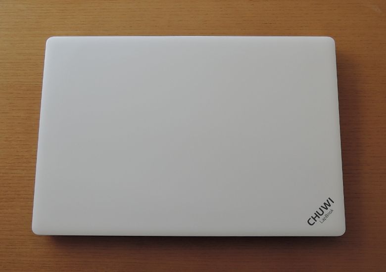 Chuwi LapBook 14 天板