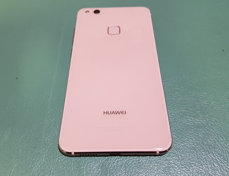 Huawei P10 Lite 背面