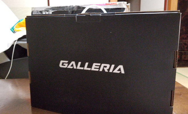 ドスパラ GALLERIA GCF1070NF 外箱