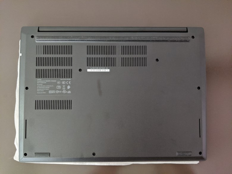 Lenovo ThinkPad E490 レビュー