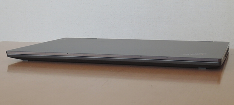 Lenovo ThinkPad X1 Yoga(2019) 前面