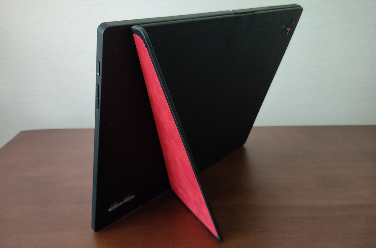 Levovo ThinkPad X1 Fold スタンド1