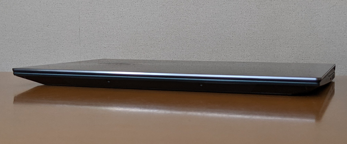 ASUS ZenBook Duo 14 UX482 前面