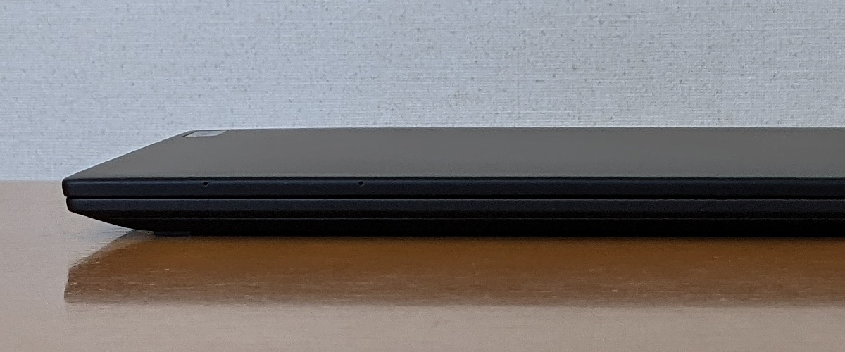 Lenovo ThinkPad X1 Nano 前面