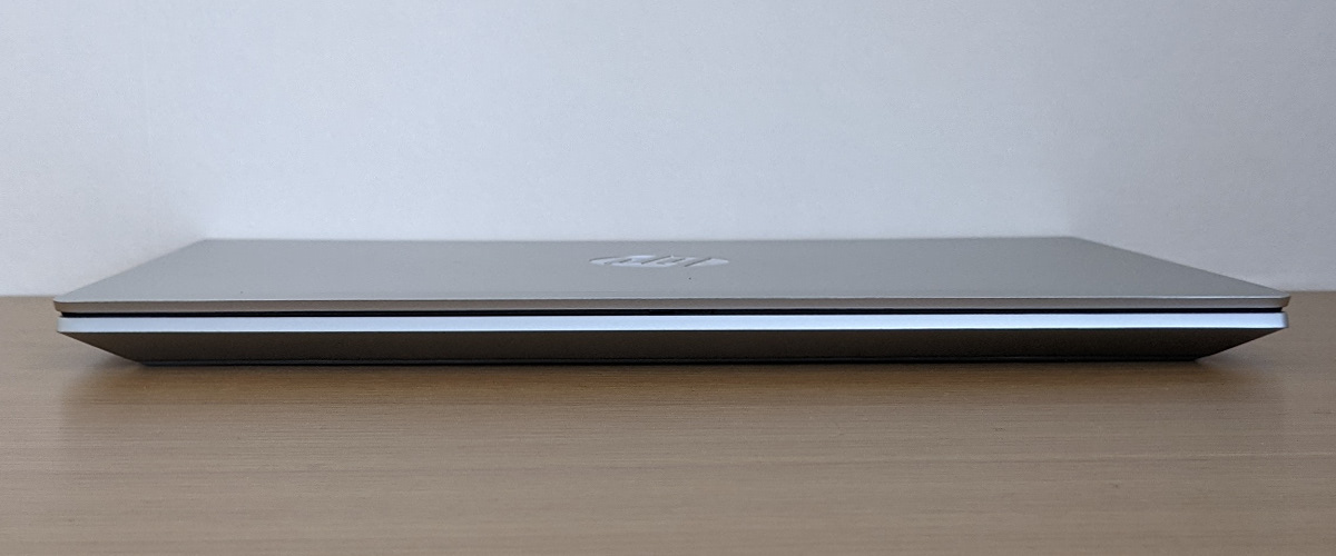 HP ProBook 430 G8 前面
