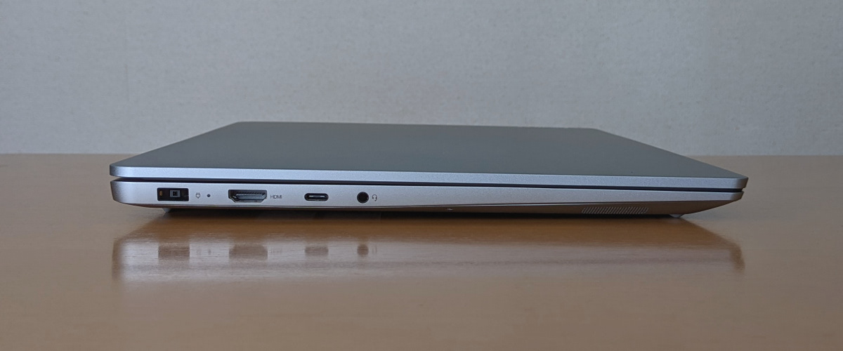 Lenovo IdeaPad Slim 560 Pro(16) 左側面
