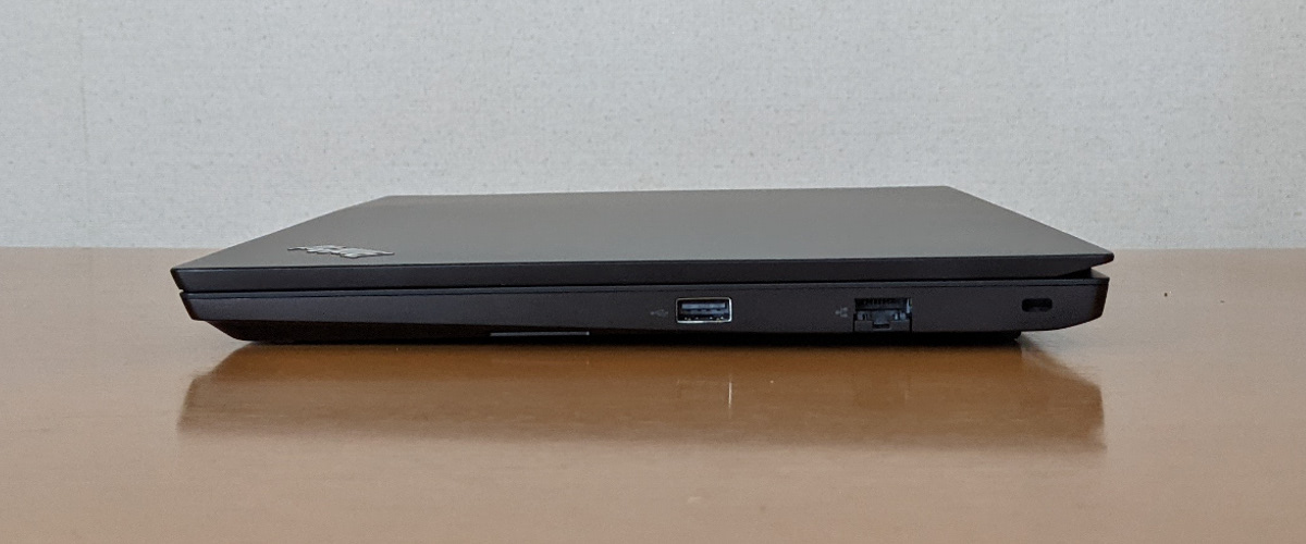 Lenovo ThinkPad E14 Gen 3(AMD) 右側面