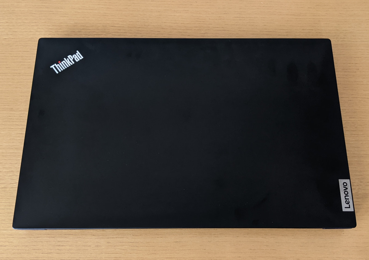 Lenovo ThinkPad E15 Gen3 天板