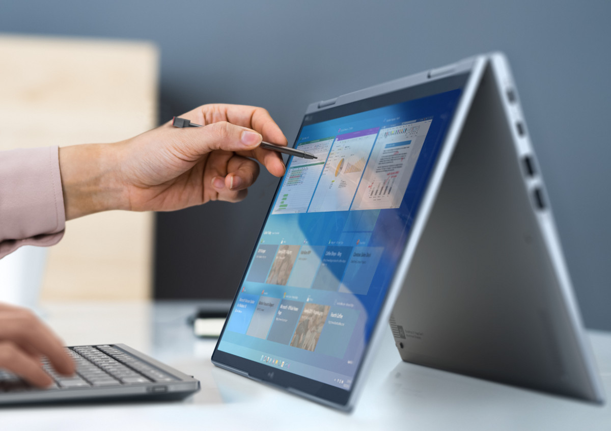 Lenovo ThinkPad X1 Yoga Gen 7 － X1シリーズのコンバーチブル2 in 1