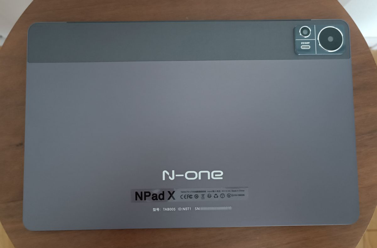 N-one NPad X 背面