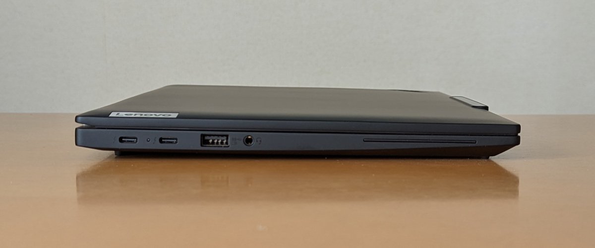 Lenovo ThinkPad X13 Gen 4 左側面