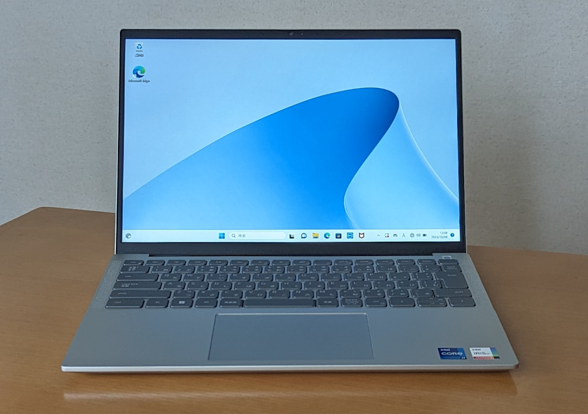 DELL Inspiron 15 5430（インテル）正面