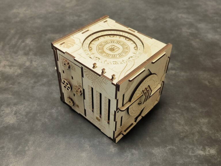 INSCAPE Puzzle Box｜古代文明の謎を解き明かせ！立体パズルゲーム レビュー － 木製のデザインが映える、冒険心をくすぐるパズルボックス