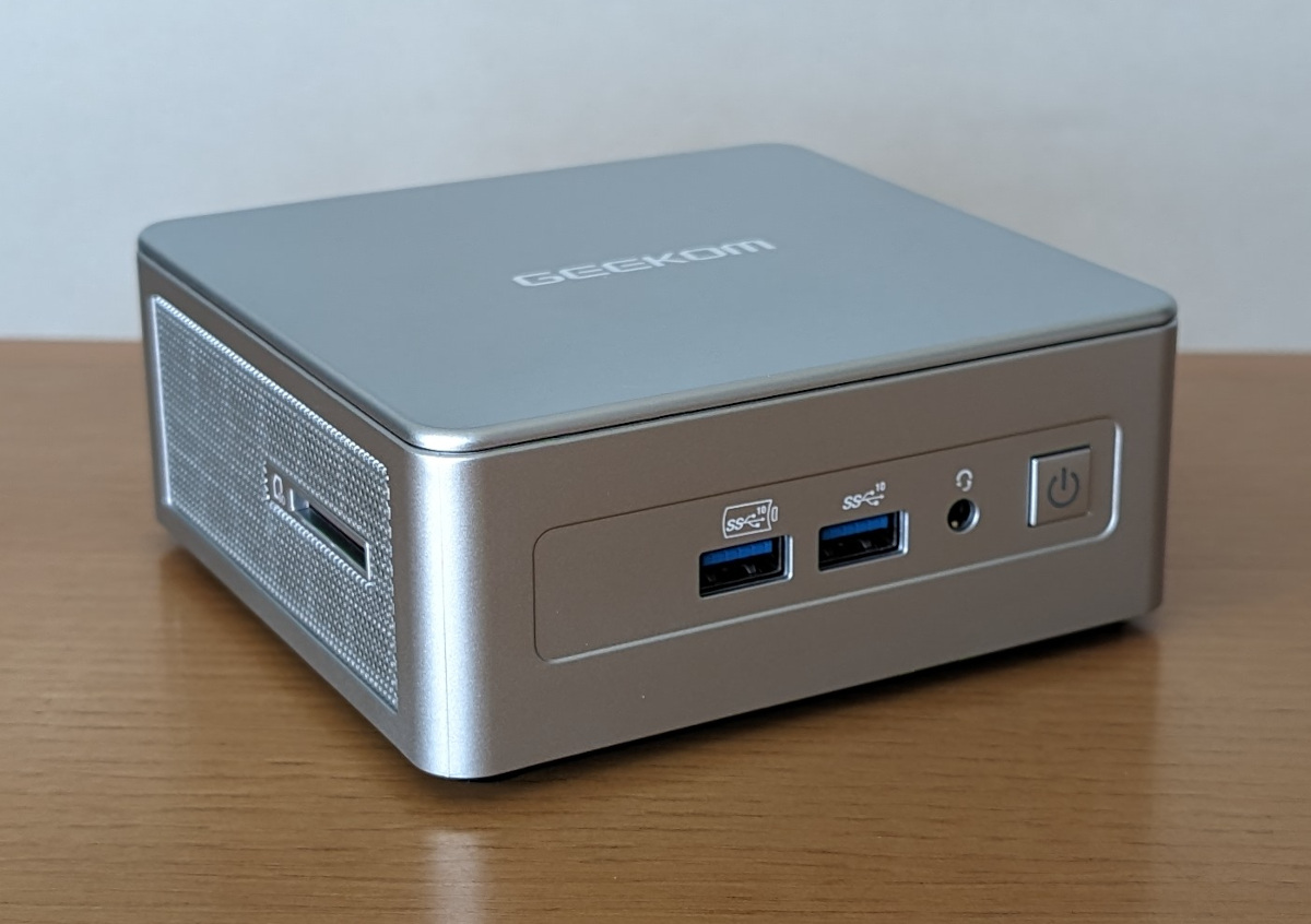 GEEKOM NUC AE7