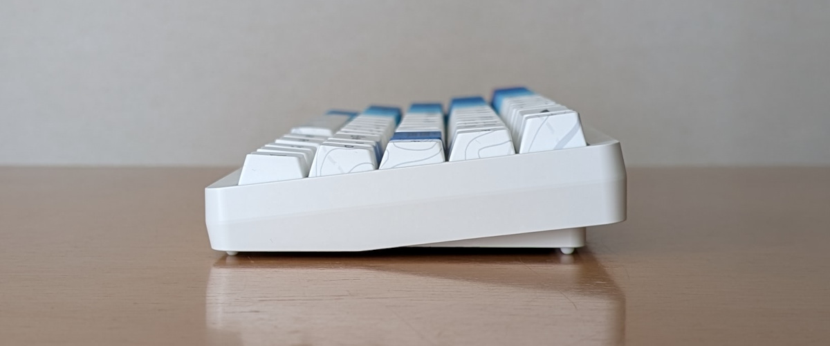 Varmilo Muse65 右側面