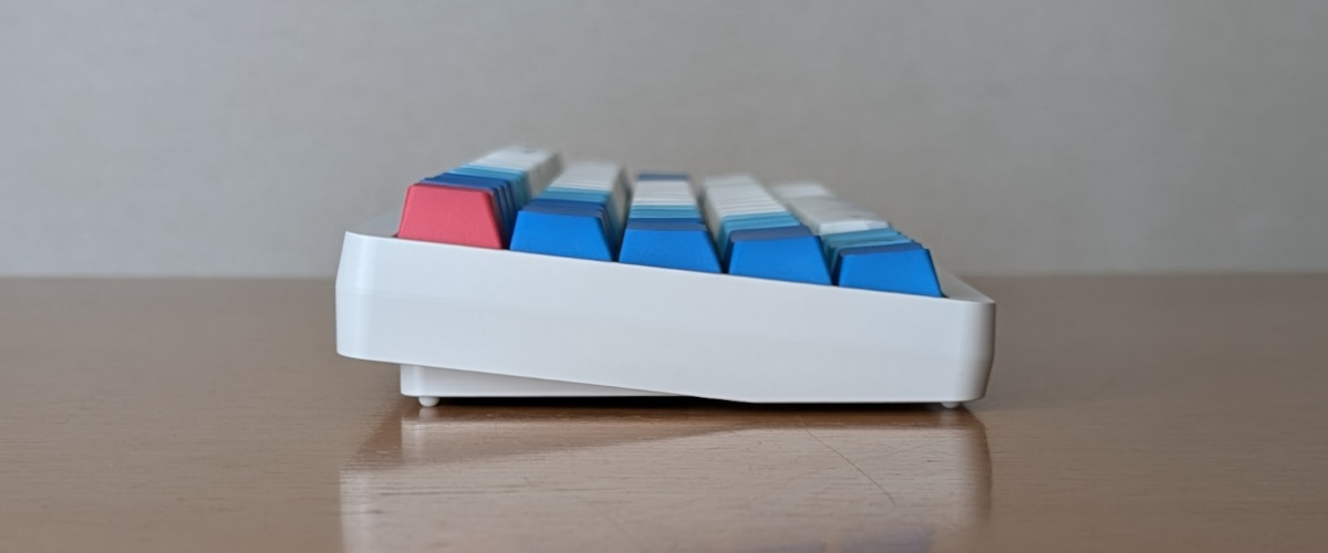 Varmilo Muse65 左側面