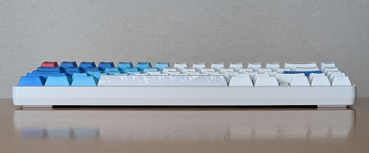 Varmilo Muse65 下側面