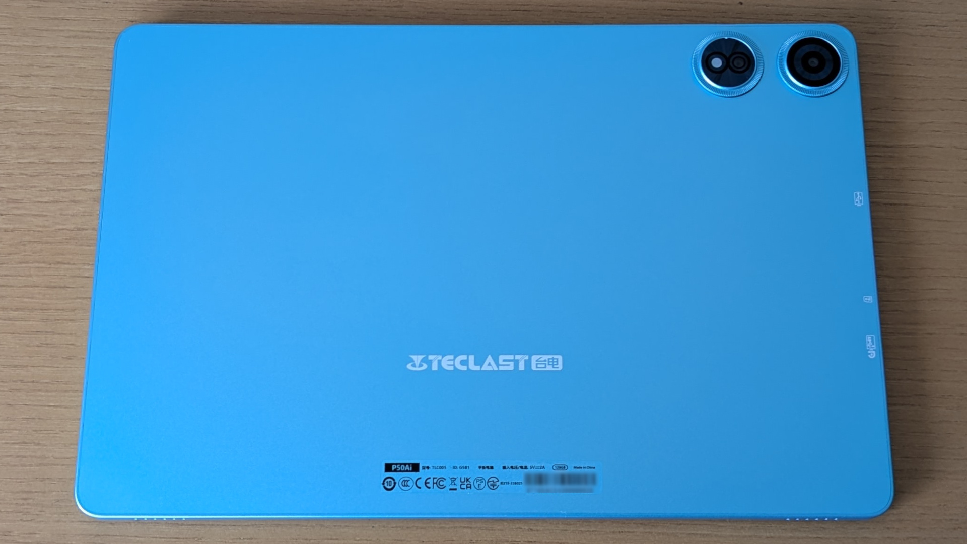 Teclast P50AI 背面