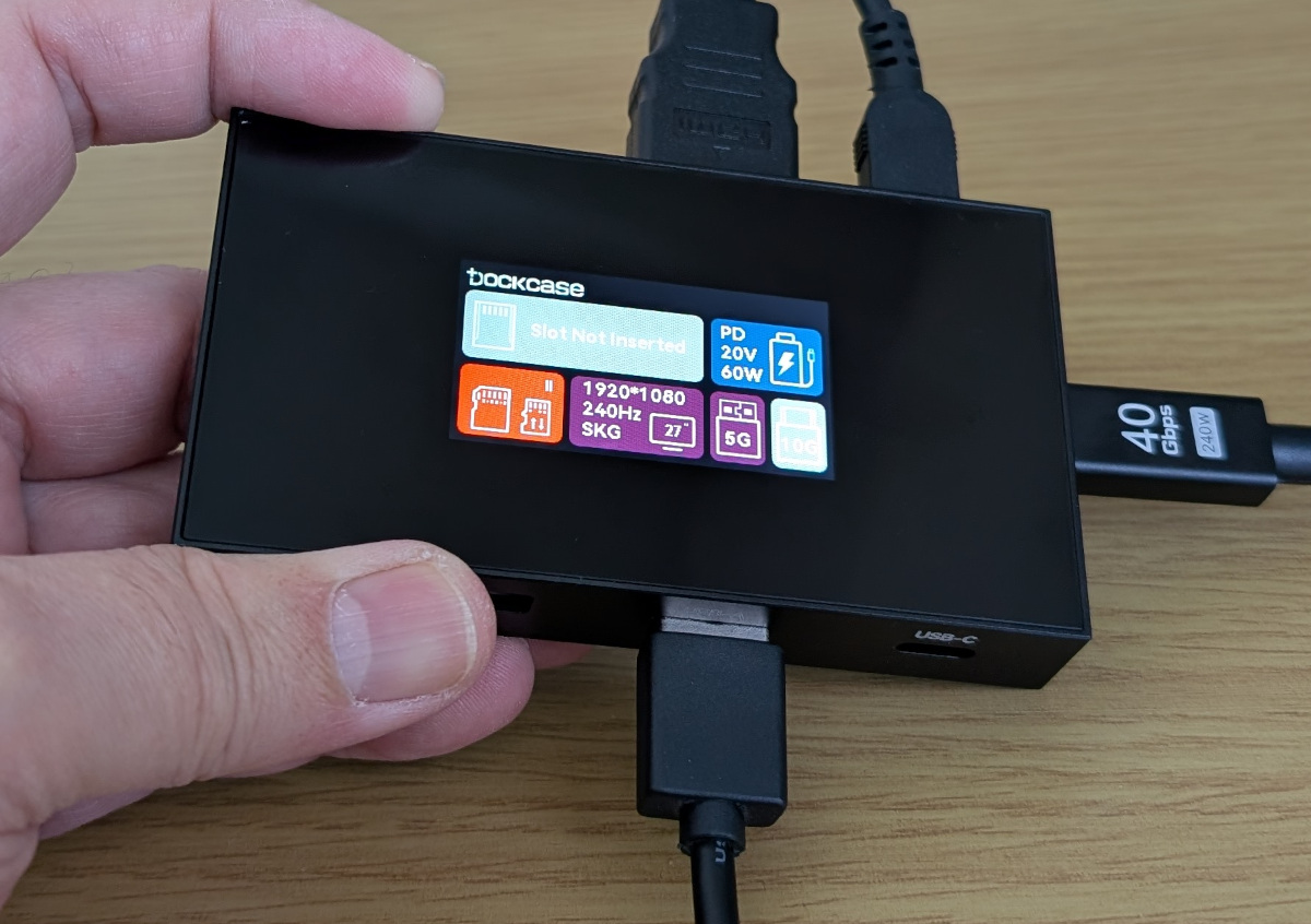 Dockcase Studio Smart USB-C Hub 8-in-1 レビュー