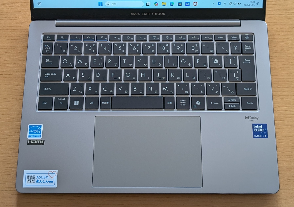 ASUS ExpertBook P5 キーボード