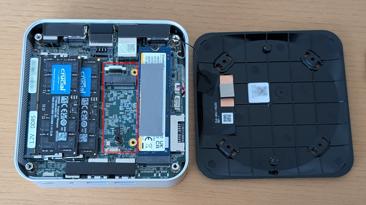 GEEKOM A6 開口その2