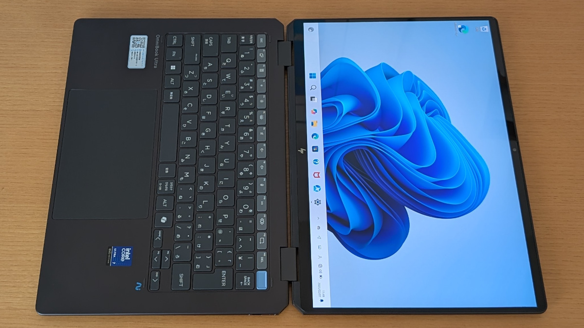 HP OmniBook Ultra Flip 14-fh ヒンジ開口