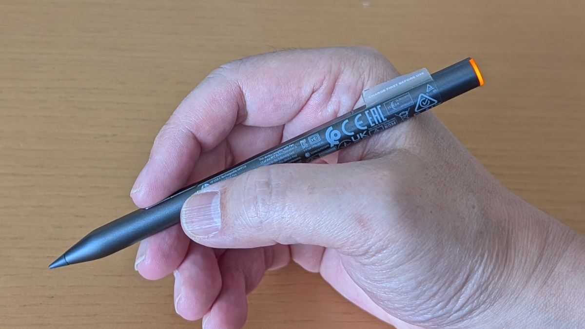 HP OmniBook Ultra Flip 14-fh ペン