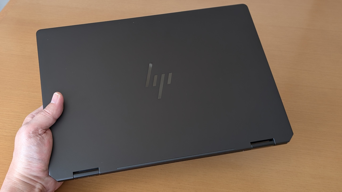 HP OmniBook Ultra Flip 14-fh サイズイメージ