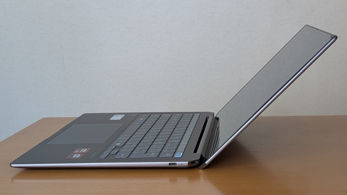 HP OmniBook Ultra 14-fd ヒンジ最大開口