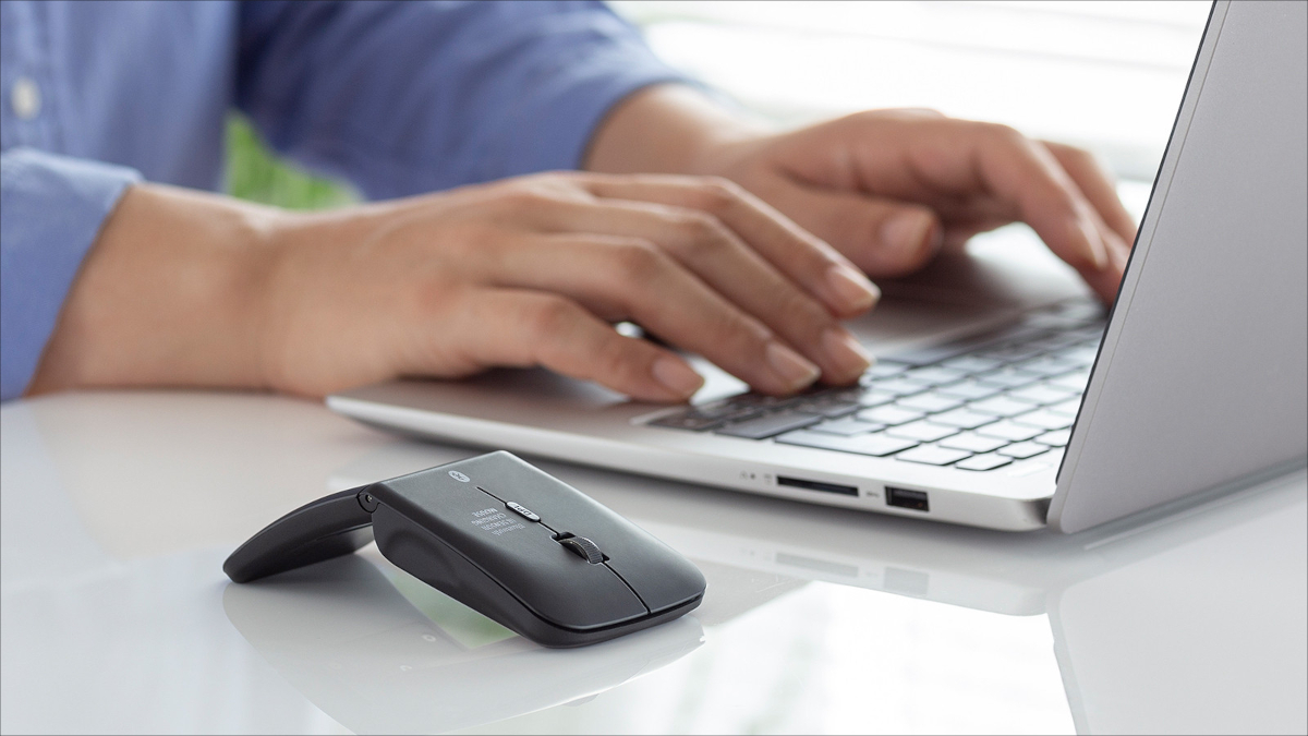 サンワサプライ 超薄型ワイヤレスマウス MA-WBIS5117BK