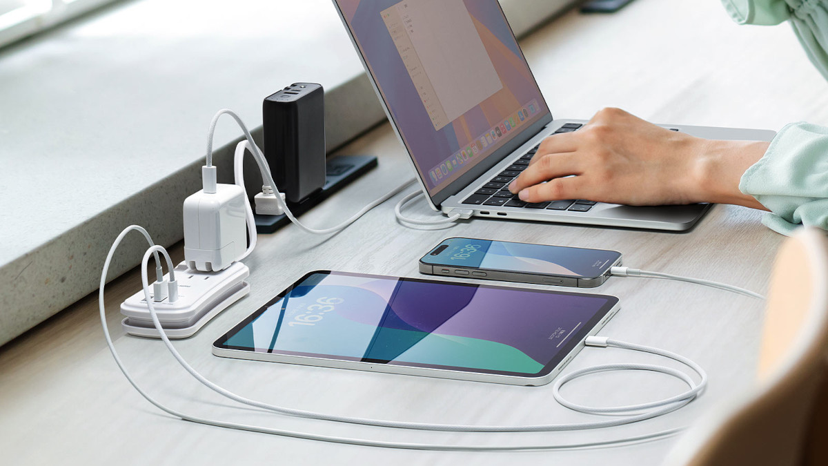 サンワダイレクト モバイルタップ 700-TAP081