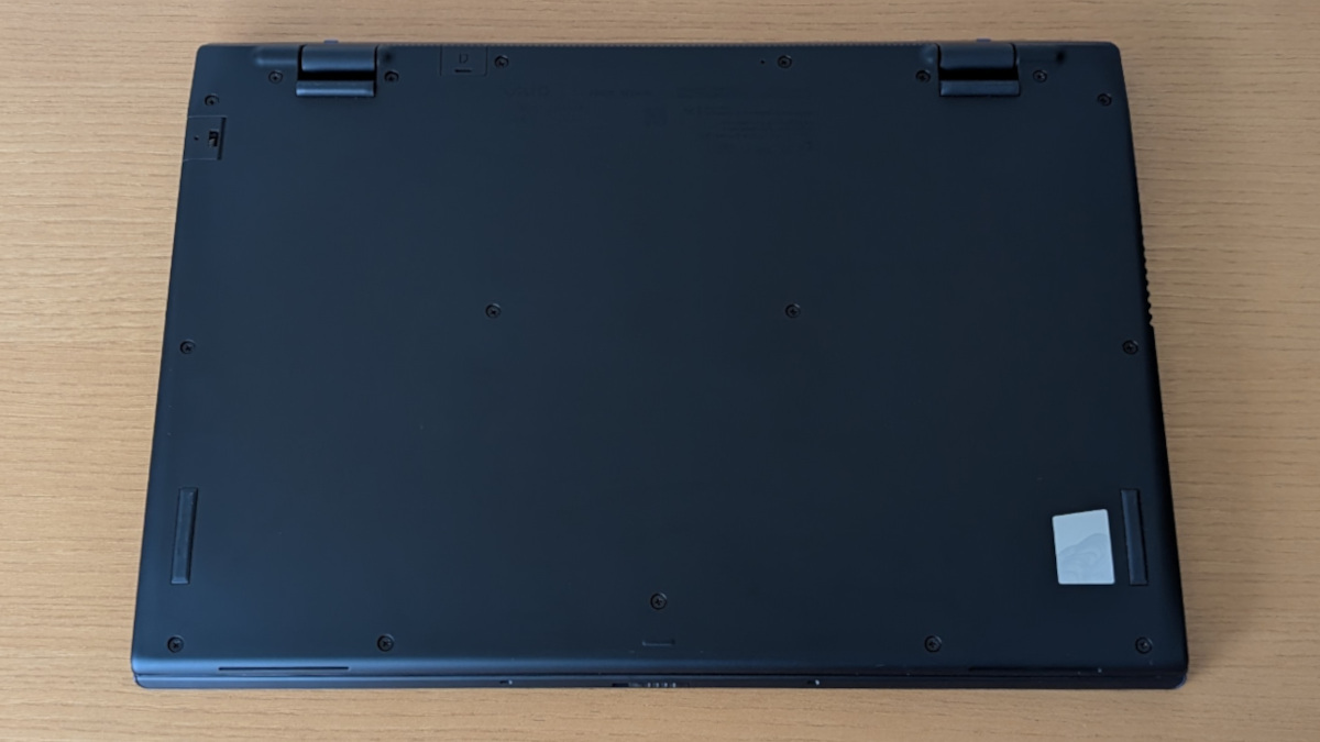 VAIO SX14-R 底面