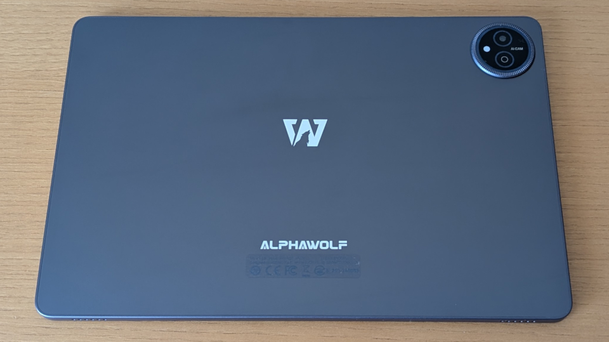 Alphawolf LPad3 レビュー － 15,000円以下で購入でき