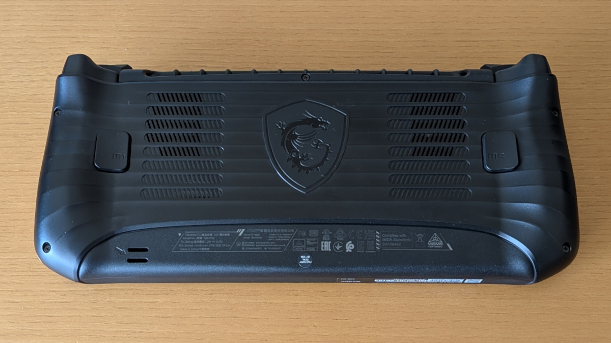 MSI Claw 8 AI+ A2VM 背面