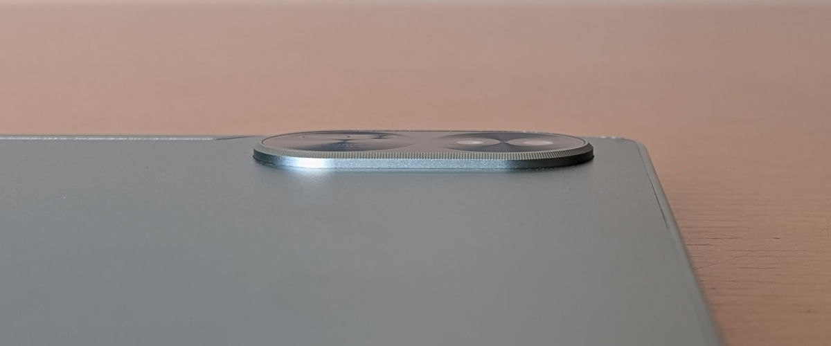 Blackview MEGA 8 カメラバンプ