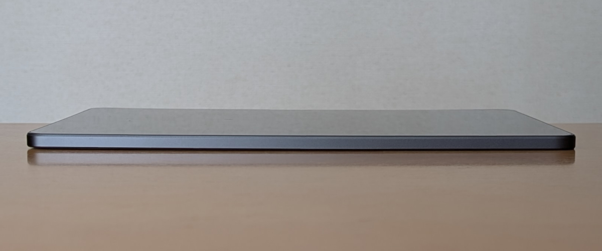 Blackview MEGA 3 下側面