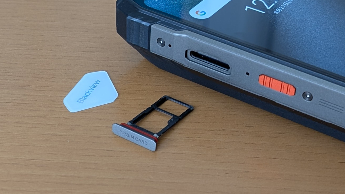 Blackview XPLORE 1 SIM/microSDスロット
