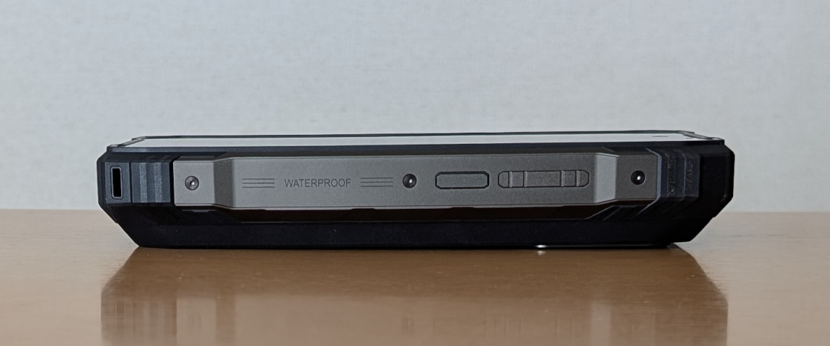 Blackview XPLORE 1 右側面