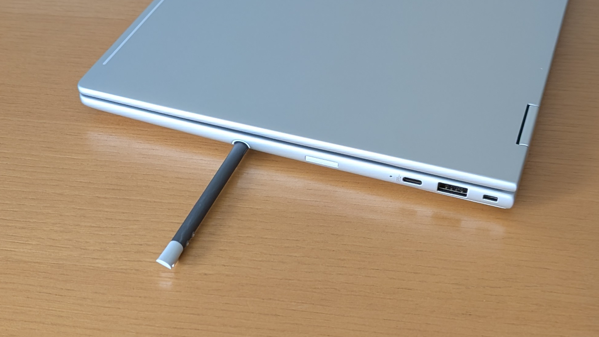 HP EliteBook 8 Flip G1i 13 ペン