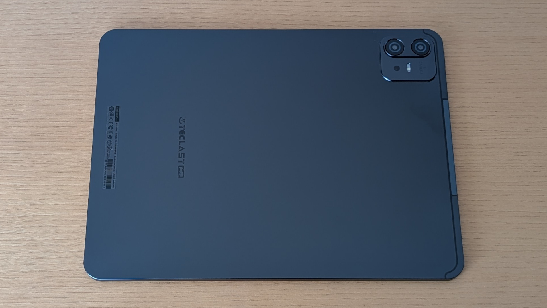 Teclast ArtPad Pro 背面