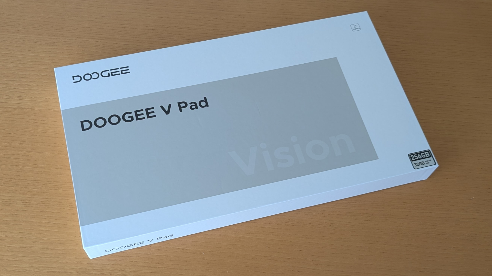 DOOGEE V Pad 箱