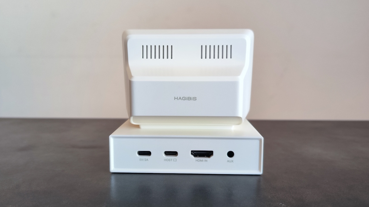 HAGiBiS Mini Monitor USB-C Docking Station 背面