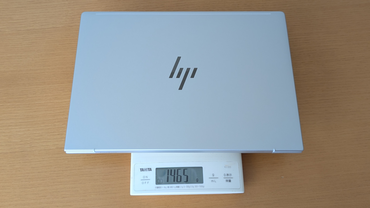 HP EliteBook 8 G1a 13 重量